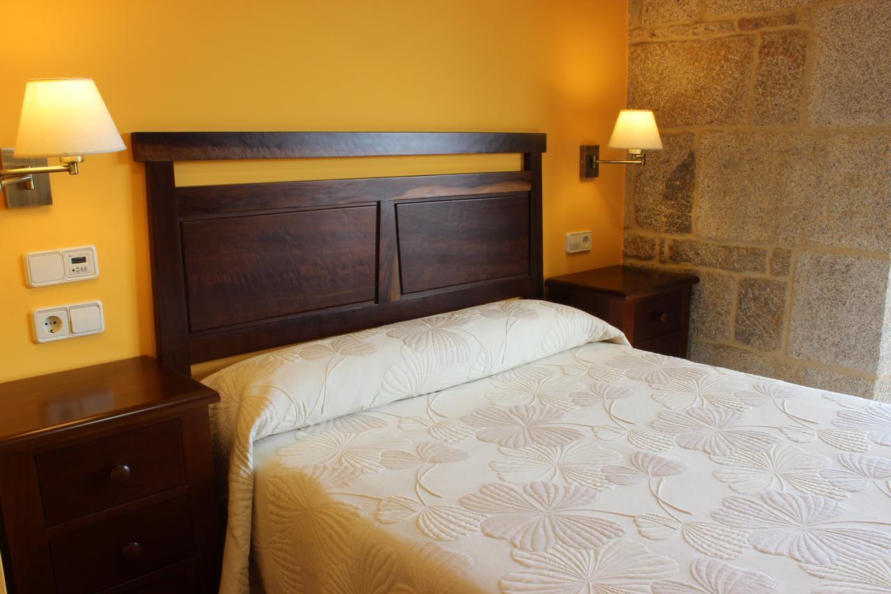 Apartamentos Río Sil Sober Habitación foto