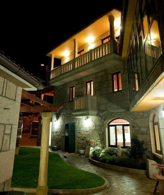 Apartamentos Río Sil Sober Exterior foto